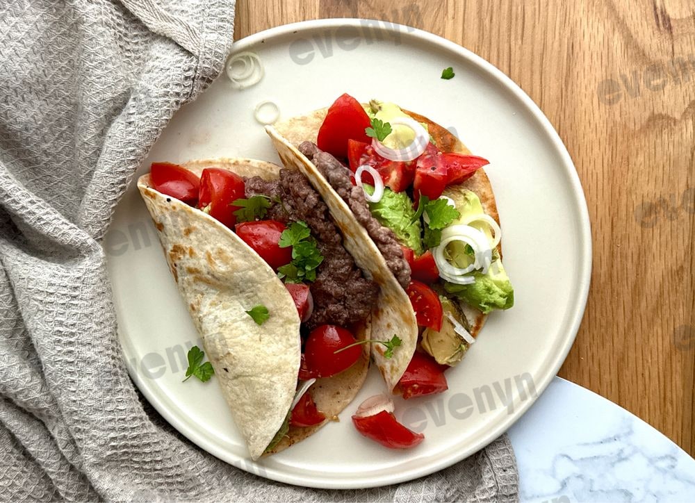 Hovädzie taco wrapy s avokádom a paradajkami, nápad na obed